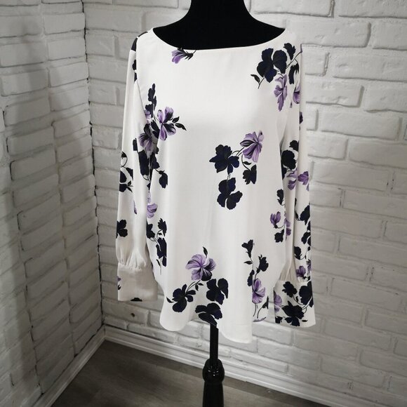 2 / $30.00 - Ann Taylor Ladies Size Medium Off White with Flower Print Blouse - Picture 1 of 9